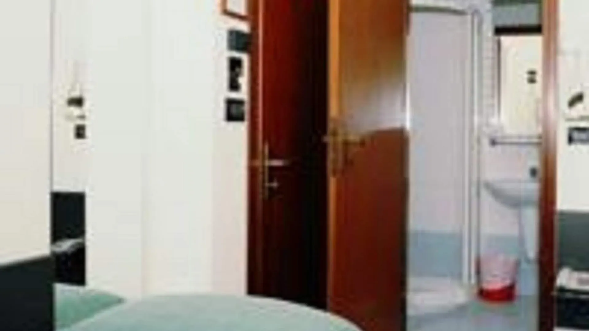 Hotel St Pierre Rímini