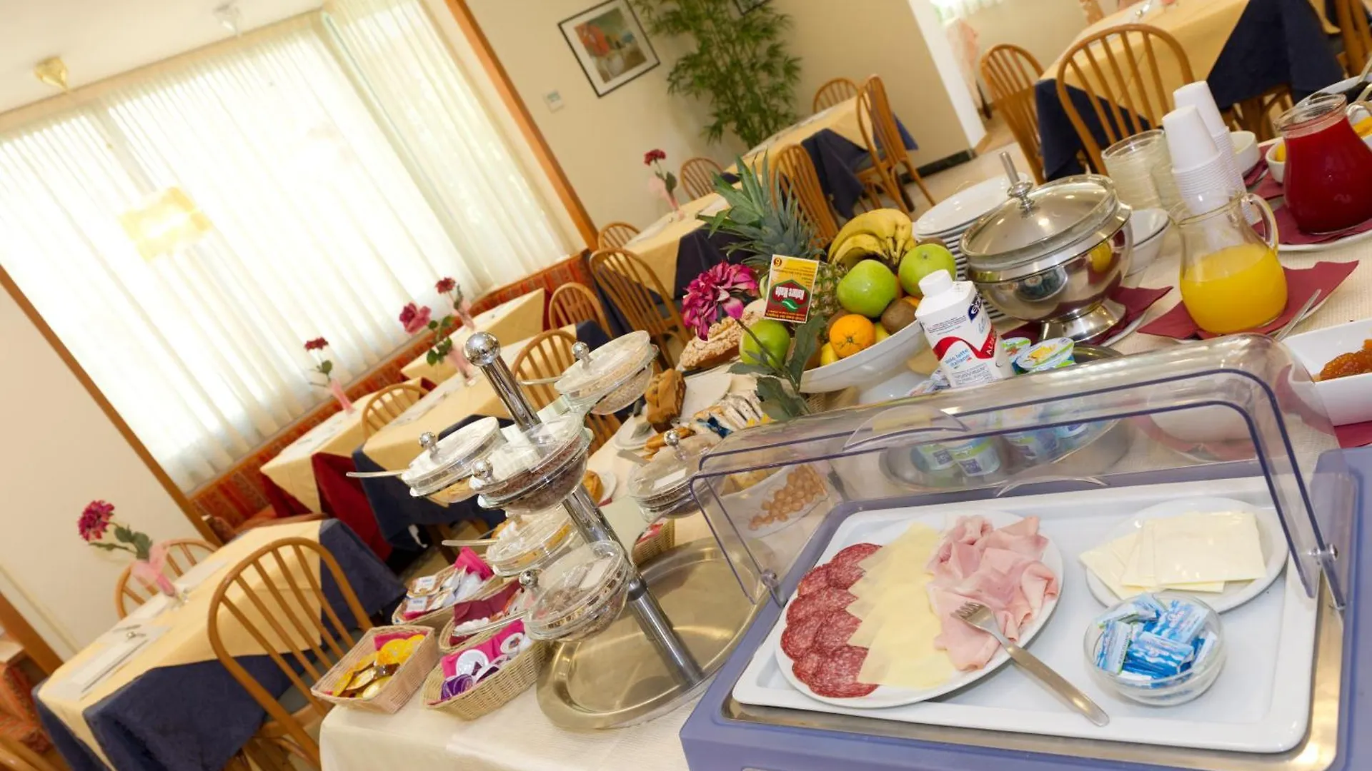 Hotel St Pierre Rimini 3*,  Italy