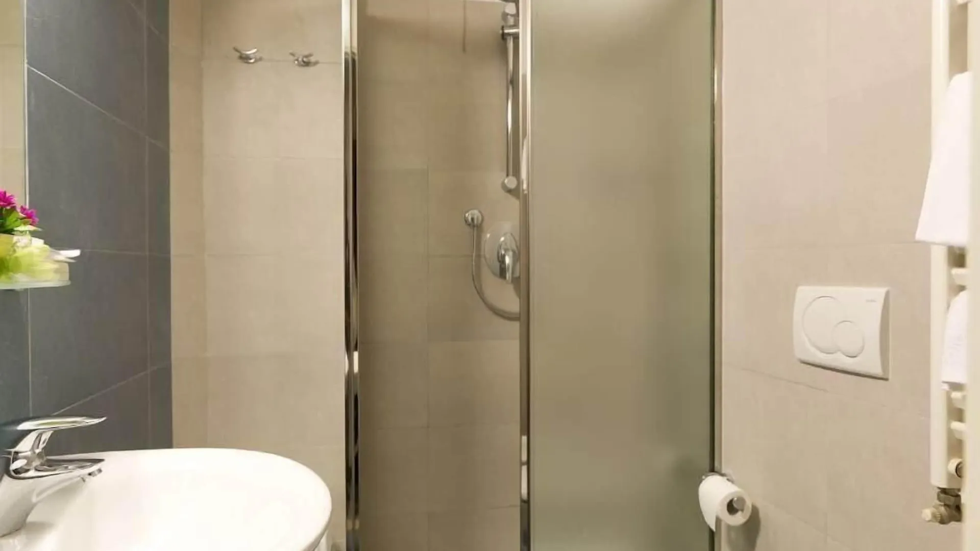 Hotel St Pierre Rimini 3*,